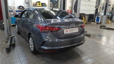 Hyundai Solaris 2021 года, 61 433 км - вид 3