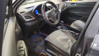 Hyundai Solaris 2021 года, 61 433 км - вид 4