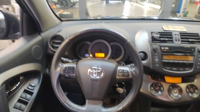 Toyota Rav4 2012 года, 191 084 км - вид 5