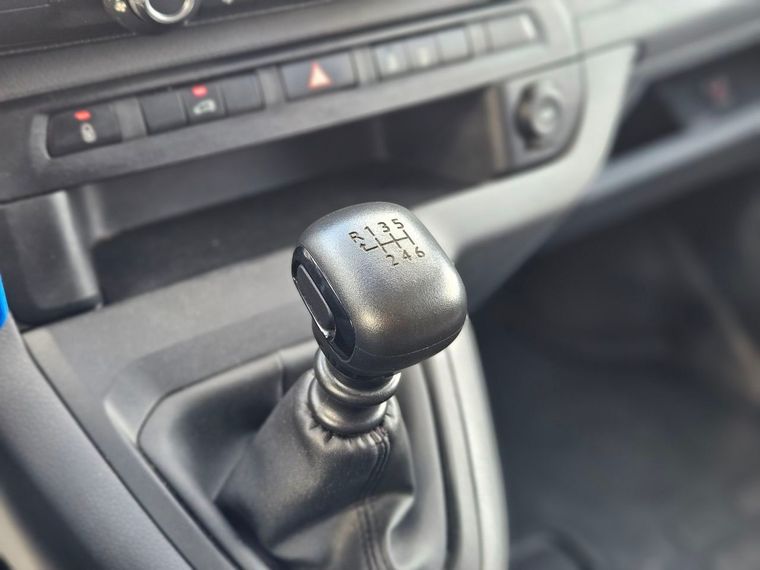 Peugeot Expert 2021 года, 137 302 км - вид 9
