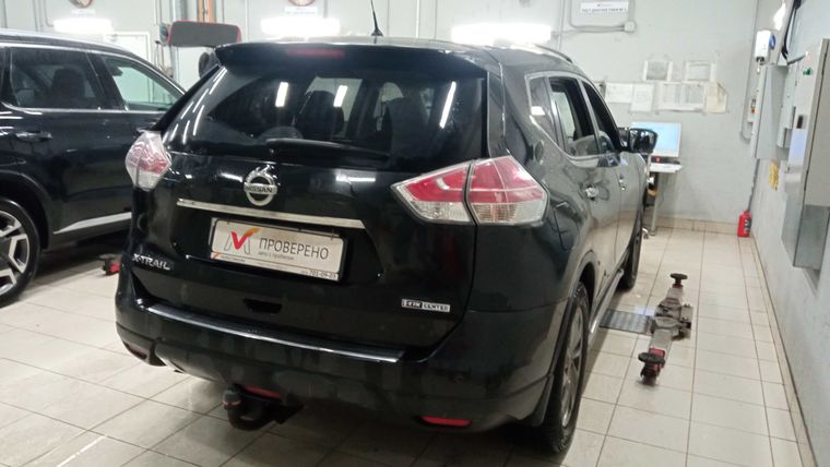 Nissan X-Trail 2015 года, 202 194 км - вид 3
