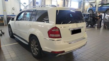 Mercedes-Benz GL-класс 2012 года, 301 156 км - вид 4