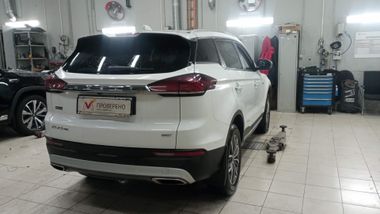 Geely Atlas Pro 2023 года, 36 209 км - вид 3