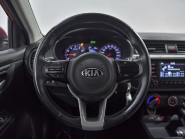 KIA Rio 2018 года, 51 500 км - вид 9