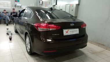 KIA Cerato 2019 года, 86 786 км - вид 3