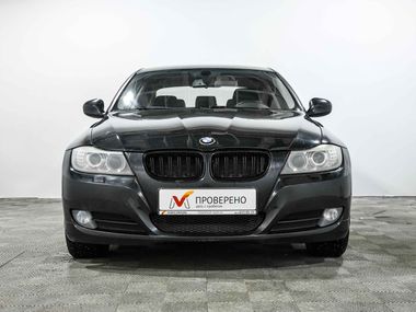 BMW 3 серия 2010 года, 260 000 км - вид 3