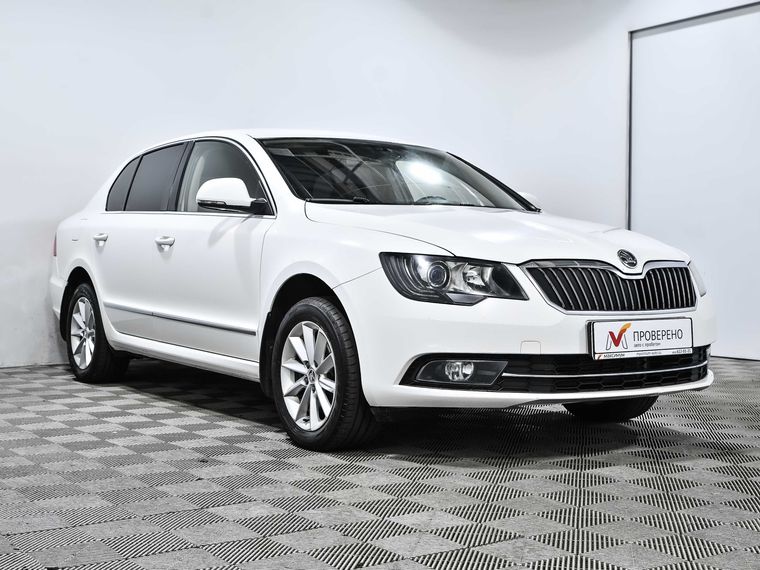 Skoda Superb 2013 года, 211 500 км - вид 4