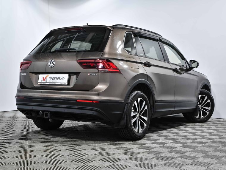 Volkswagen Tiguan 2019 года, 57 787 км - вид 5