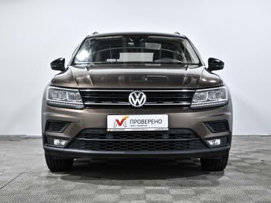 Volkswagen Tiguan 2019 года, 57 787 км - вид 3