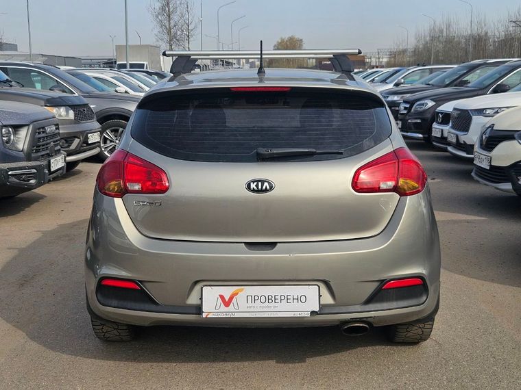 KIA Ceed 2013 года, 190 838 км - вид 5