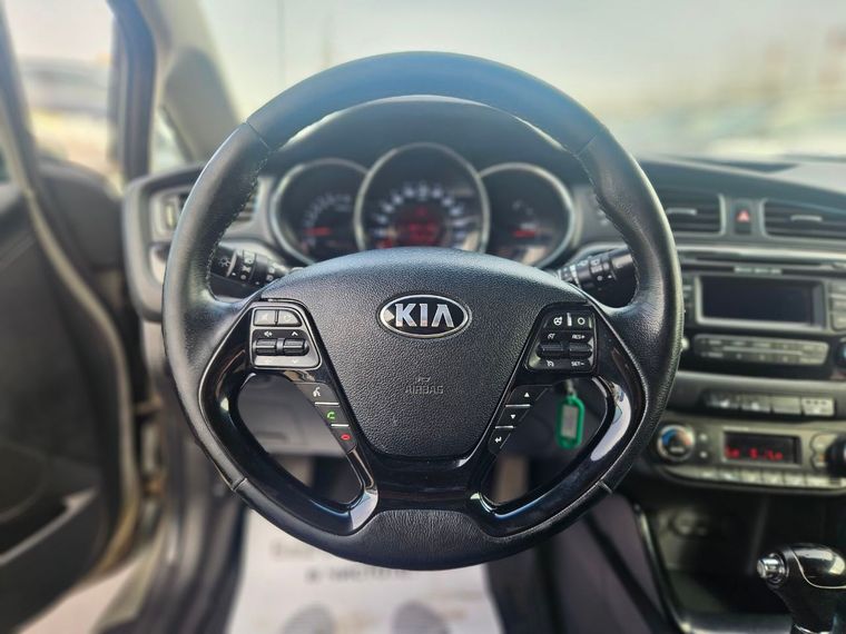 KIA Ceed 2013 года, 190 838 км - вид 9