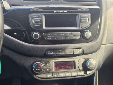 KIA Ceed 2013 года, 190 838 км - вид 10