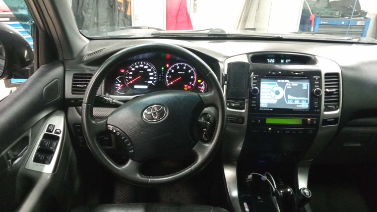 Toyota Land Cruiser 2008 года, 361 000 км - вид 5