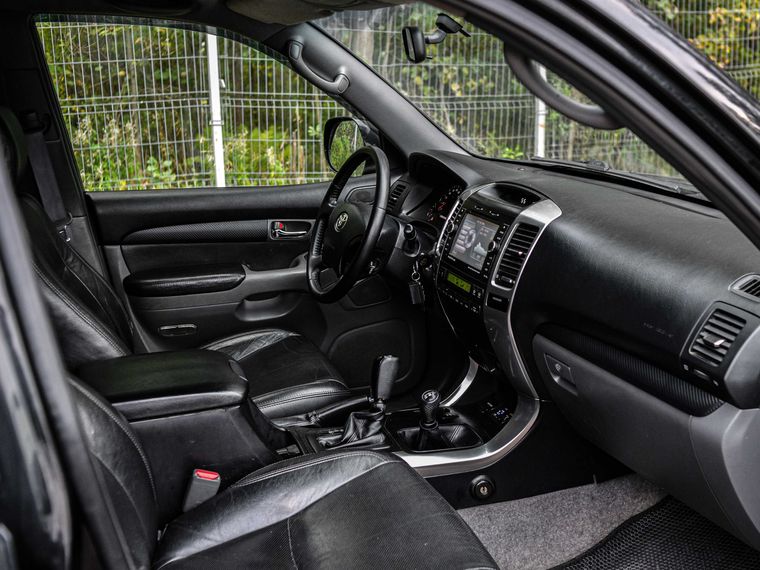 Toyota Land Cruiser 2008 года, 361 000 км - вид 13