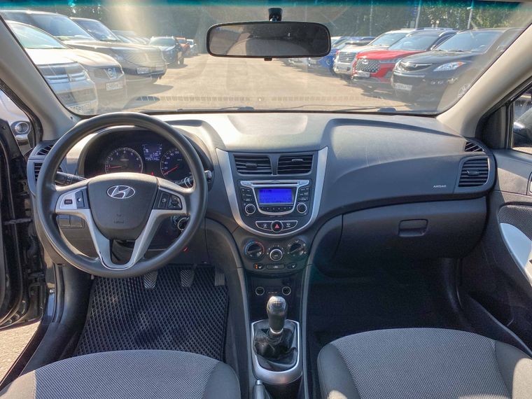 Hyundai Solaris 2013 года, 257 141 км - вид 5