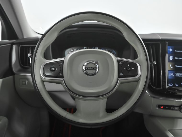 Volvo XC60 2018 года, 148 955 км - вид 10