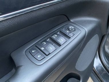 Jeep Grand Cherokee 2012 года, 267 907 км - вид 13