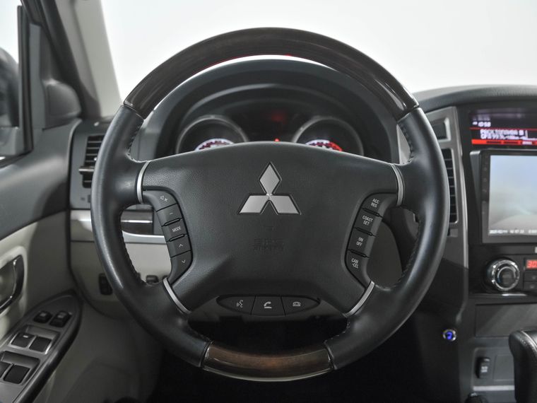 Mitsubishi Pajero 2019 года, 17 847 км - вид 10