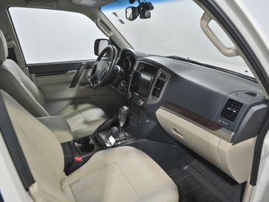 Mitsubishi Pajero 2019 года, 17 847 км - вид 21