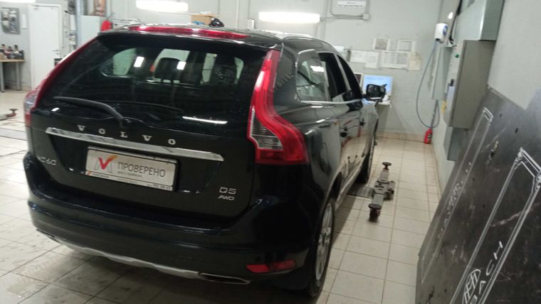 Volvo XC60 2015 года, 201 129 км - вид 3