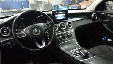 Mercedes-Benz C-класс 2015 года, 130 500 км - вид 5