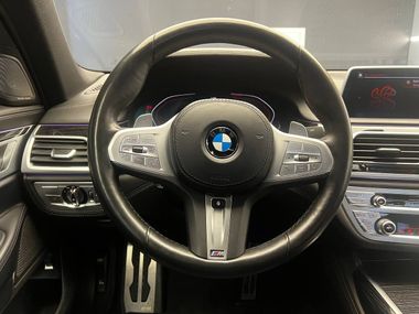 BMW 7 серия 2021 года, 91 780 км - вид 8