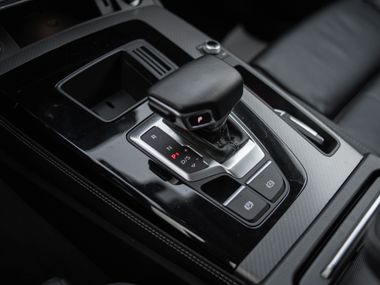 Audi Q5L 2023 года, 5 498 км - вид 12