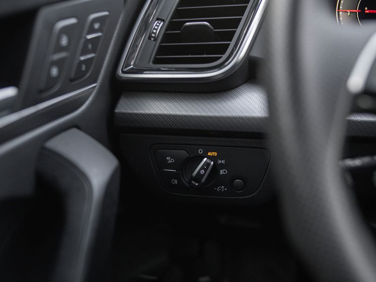 Audi Q5L 2023 года, 5 498 км - вид 14