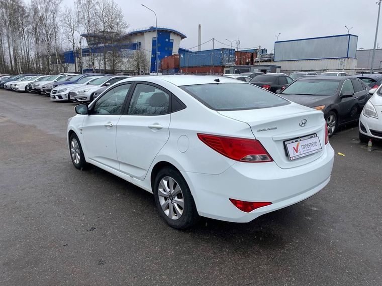 Hyundai Solaris 2016 года, 79 799 км - вид 6