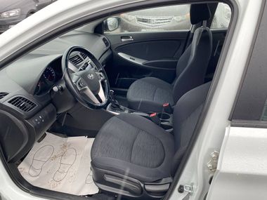 Hyundai Solaris 2016 года, 79 799 км - вид 13