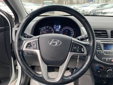 Hyundai Solaris 2016 года, 79 799 км - вид 9