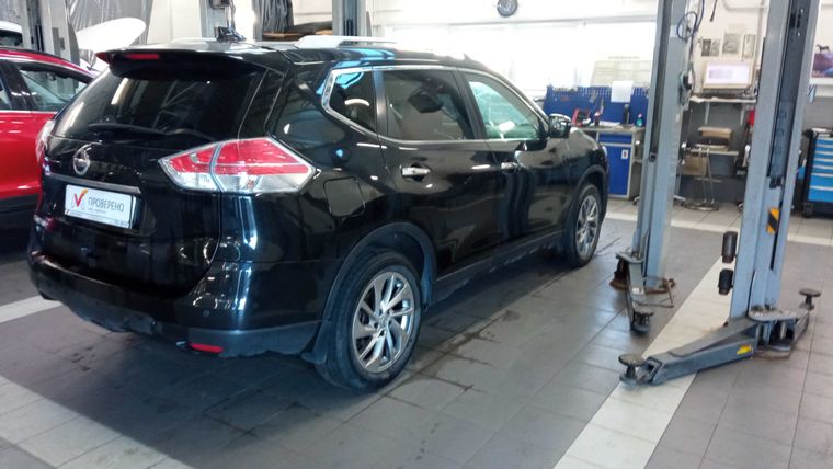 Nissan X-Trail 2018 года, 176 082 км - вид 4