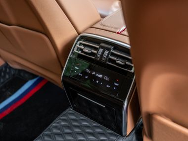Hongqi H9 2020 года, 24 511 км - вид 17