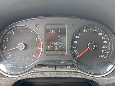 Volkswagen Polo 2019 года, 123 286 км - вид 9