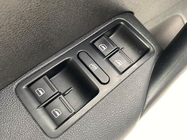 Volkswagen Polo 2019 года, 123 286 км - вид 15