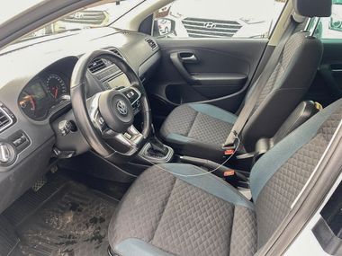 Volkswagen Polo 2019 года, 123 286 км - вид 8