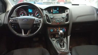 Ford Focus 2017 года, 70 295 км - вид 6
