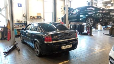 Opel Vectra 2008 года, 386 235 км - вид 3