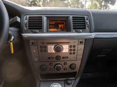 Opel Vectra 2008 года, 386 235 км - вид 7