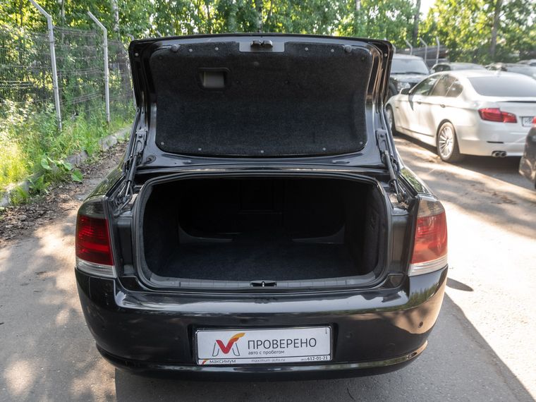 Opel Vectra 2008 года, 386 235 км - вид 13