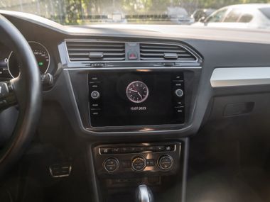 Volkswagen Tiguan 2020 года, 85 000 км - вид 7