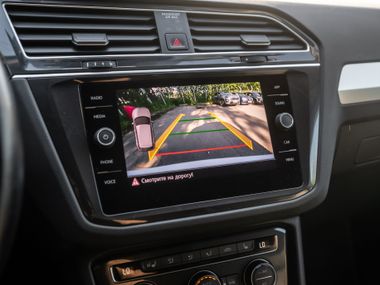 Volkswagen Tiguan 2020 года, 85 000 км - вид 8