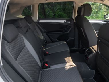 Volkswagen Tiguan 2020 года, 85 000 км - вид 11