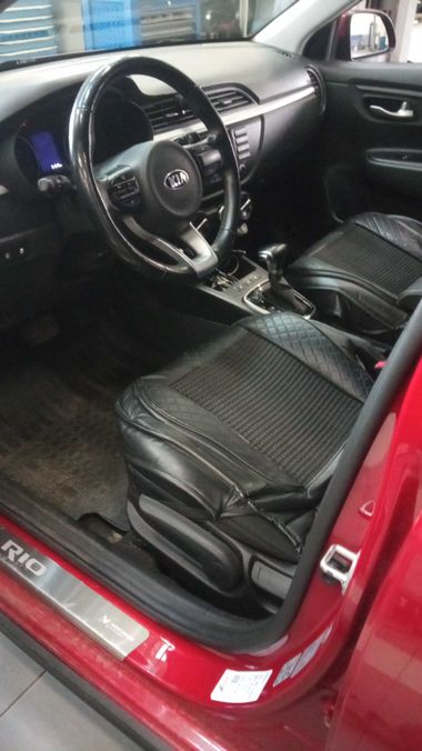 KIA Rio X-Line 2019 года, 81 345 км - вид 5
