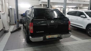 Nissan Navara 2014 года, 210 983 км - вид 4