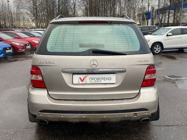 Mercedes-Benz M-класс 2006 года, 372 999 км - вид 5