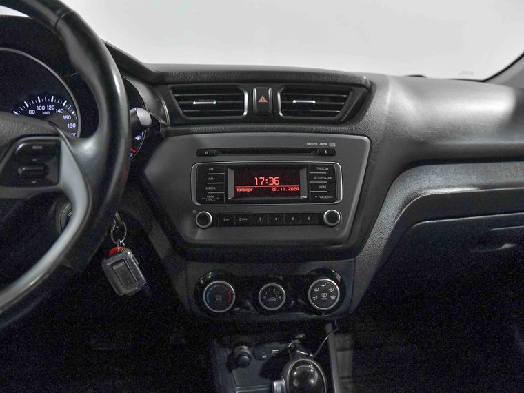 KIA Rio 2015 года, 145 395 км - вид 9