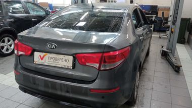 Kia Rio 2015 года, 148 729 км - вид 3