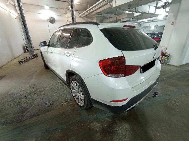 BMW X1 2012 года, 177 000 км - вид 4