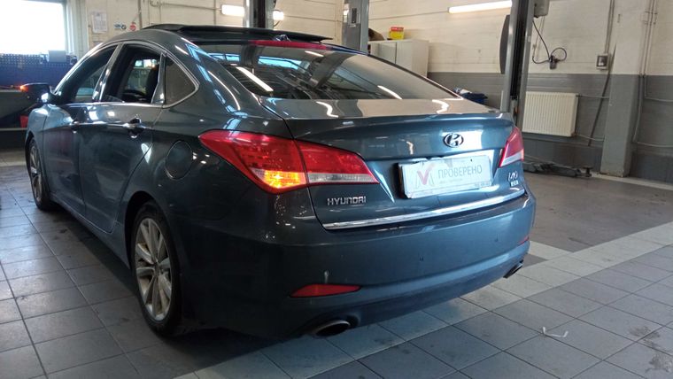 Hyundai i40 2012 года, 189 308 км - вид 4